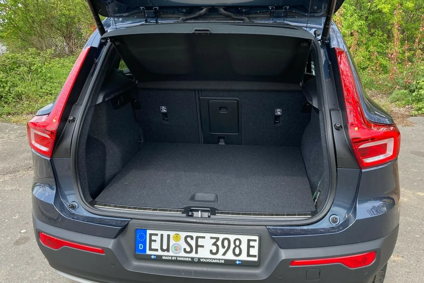 452 bis 1.328 Liter Gepäck fasst der XC40-Kofferraum.