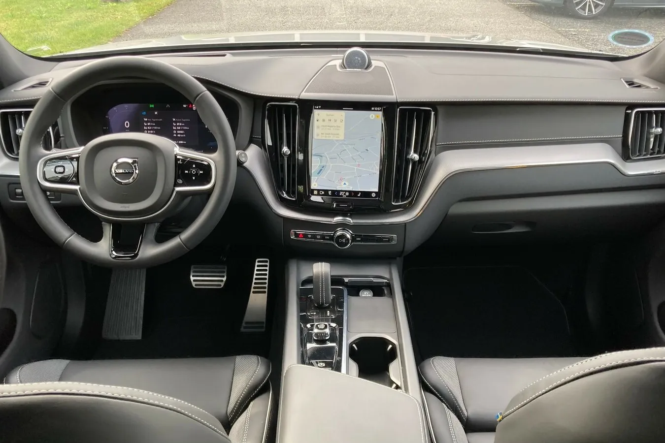 Größer sind die Änderungen im Innenraum. Zwar ist auch das Grund-Layout des XC60 bekannt …