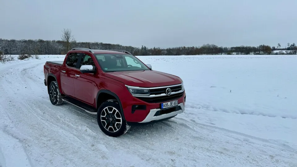 Pick-up VW Amarok: In zweiter Generation auf Ford-Basis, aber mit typischem Markengesicht.