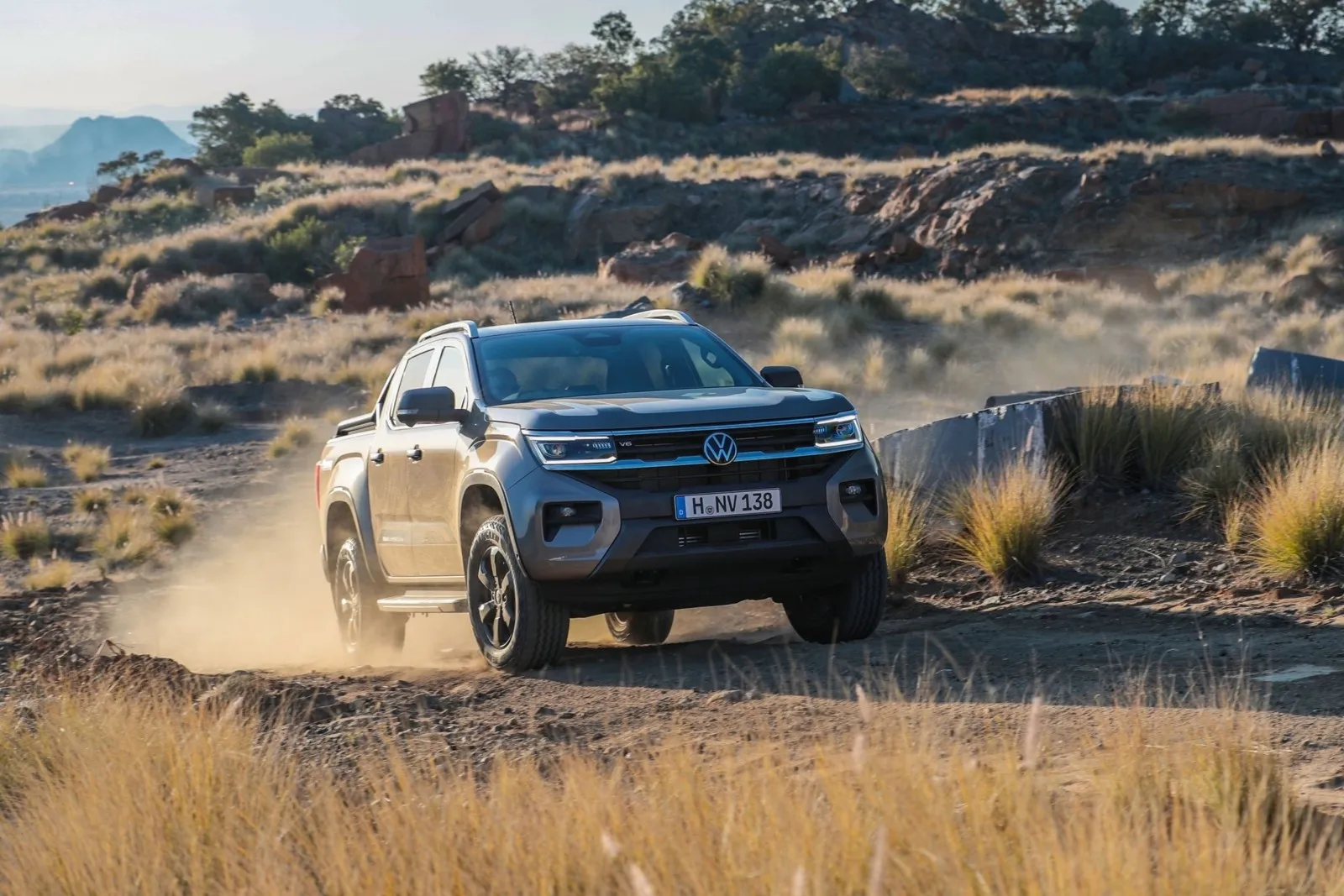Und auch der neue Amarok auf Ford-Ranger-Basis ist auf dem VW-Stand zu sehen.