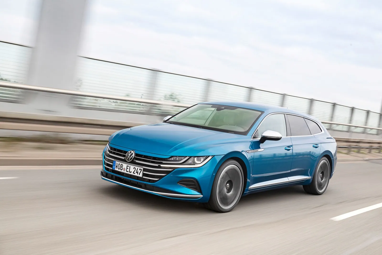 VW Arteon Shooting Brake 2.0 TSI DSG: Der Wolfsburger Sportkombi verursacht über drei Jahre rund 3.610 Euro Gesamtwartungskosten.