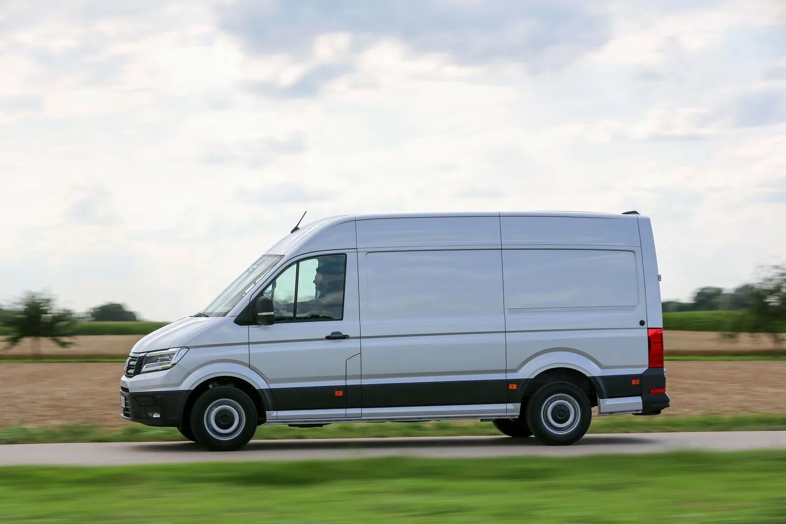 VW Crafter 30 TDI: Trotz weniger Leistung als im hier berücksichtigten und ansonsten baugleichen MAN TGE fallen für den Hannoveraner rund 1.550 Euro an Wartungskosten an.