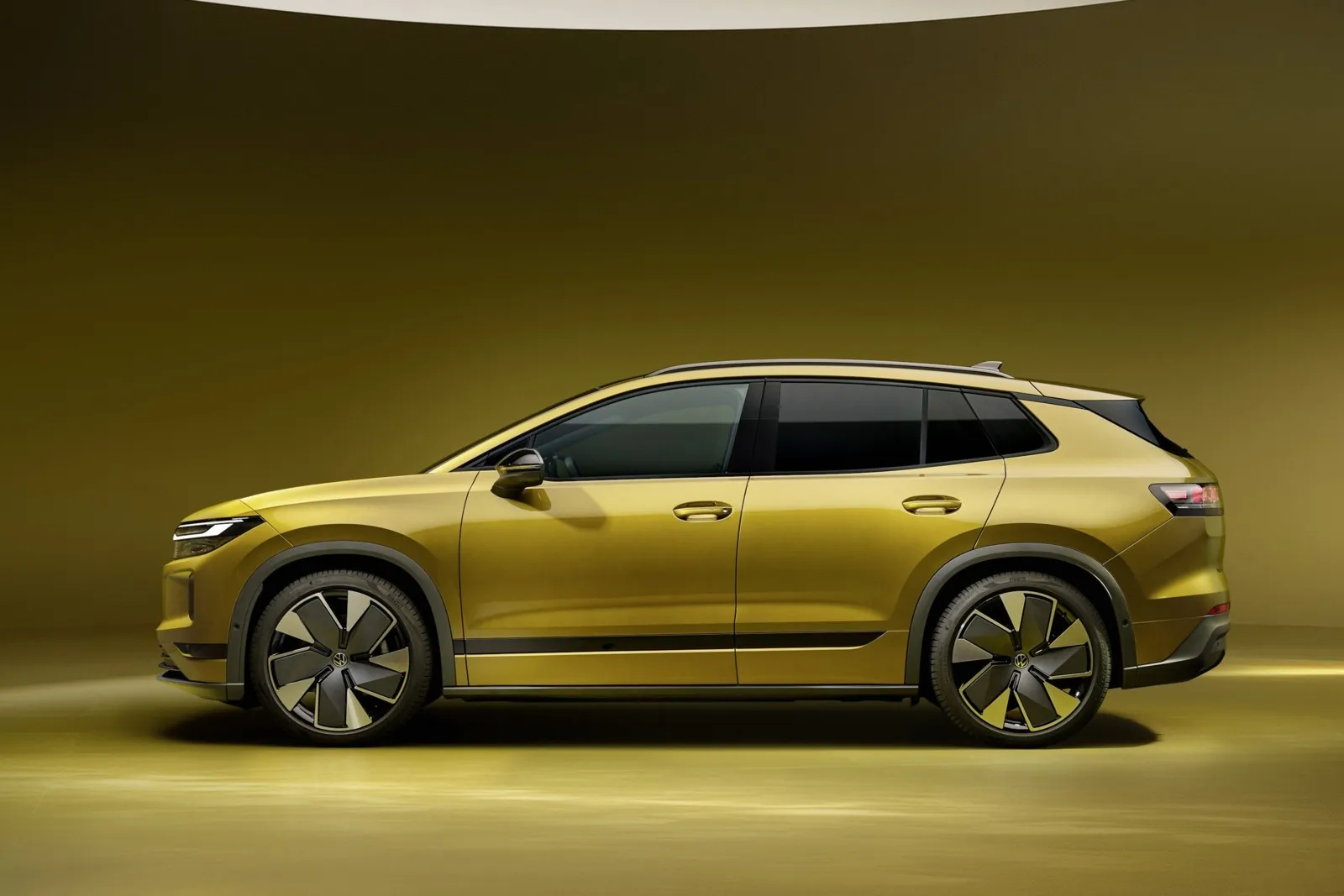 Im Vergleich zum ID 4 ist der ID Tiguan leicht auf 4,62 Meter Länge gewachsen.