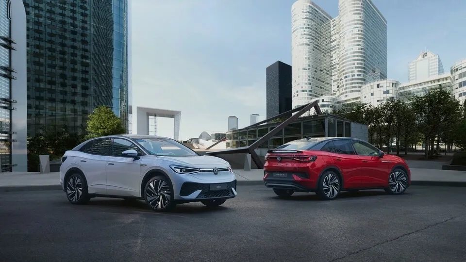 VW ergänzt die ID-Familie um das Crossover-Coupé ID.5.