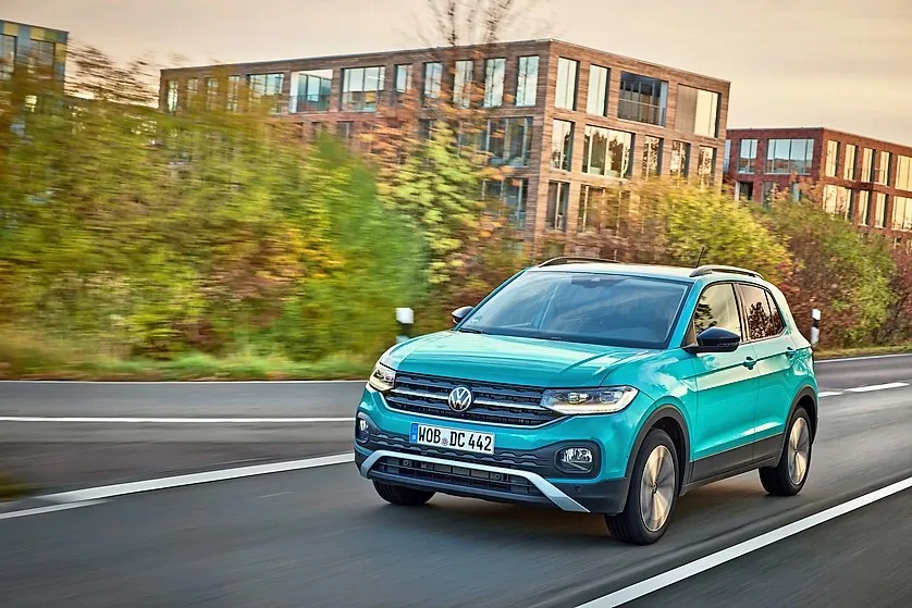 VW T-Cross 1.0 TSI OPF: Platz 3 belegt das kleinste SUV aus Wolfsburg. Mit rund 1.020 Euro liegen seine Wartungskosten nur knapp unter denen des …
