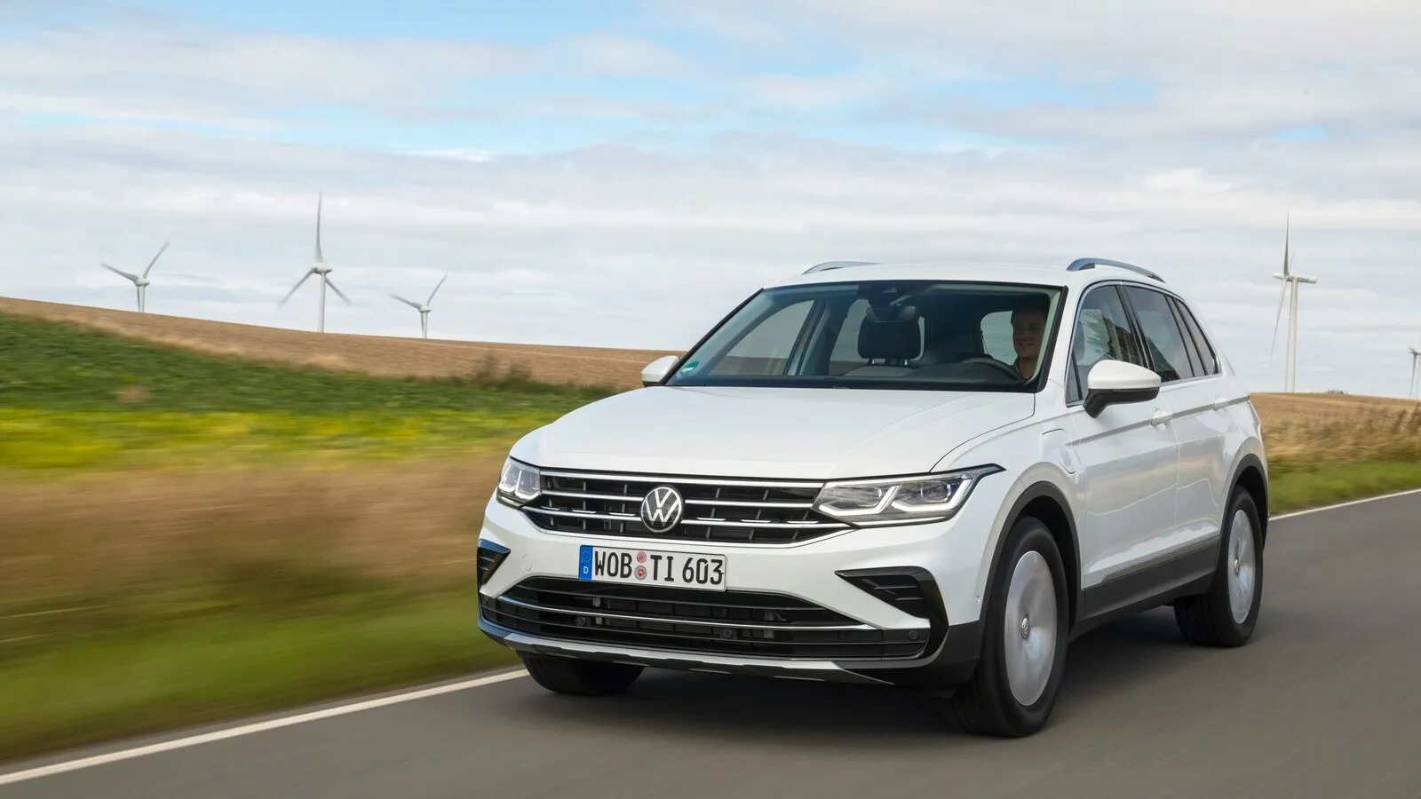 Platz 10: Noch teurer für es für den Wolfsburger Tiguan 1.4 eHybrid. Für den VW werden insgesamt rund 1.720 Euro Gesamtfolgekosten fällig, davon entfallen alleine 945 Euro auf die reinen Verschleißteilkosten.