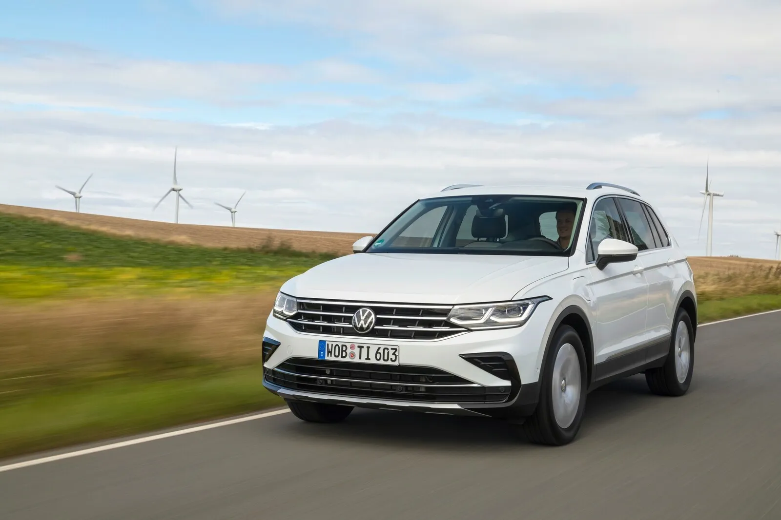 Platz 10: Noch teurer für es für den Wolfsburger Tiguan 1.4 eHybrid. Für den VW werden insgesamt rund 1.720 Euro Gesamtfolgekosten fällig, davon entfallen alleine 945 Euro auf die reinen Verschleißteilkosten.